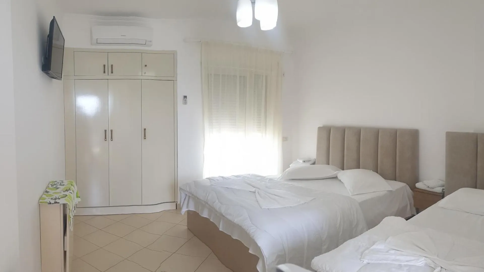 Vila Tirona Durrës