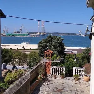 Maja , Pola Croazia
